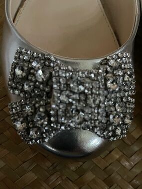 Betsey Johnson silver leather ballet flats with rhinestone detail size 9